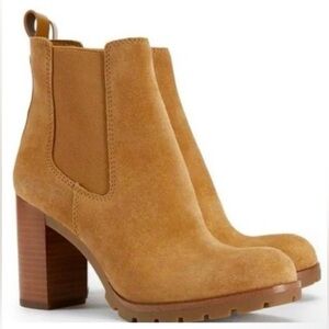 Tory Burch Suede Lug Ankle Boots Size 7